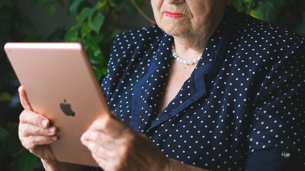 tablet oder laptop für senioren
