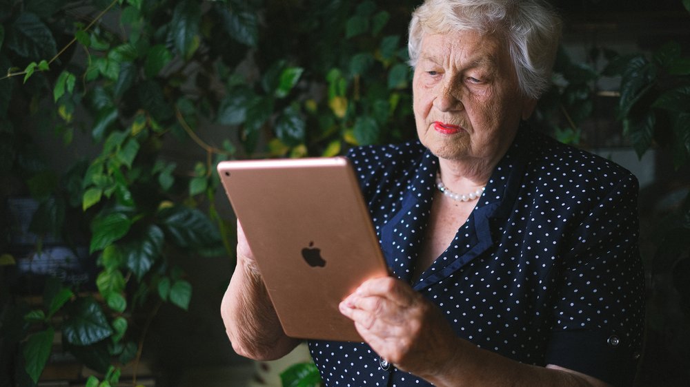 tablet oder laptop für senioren